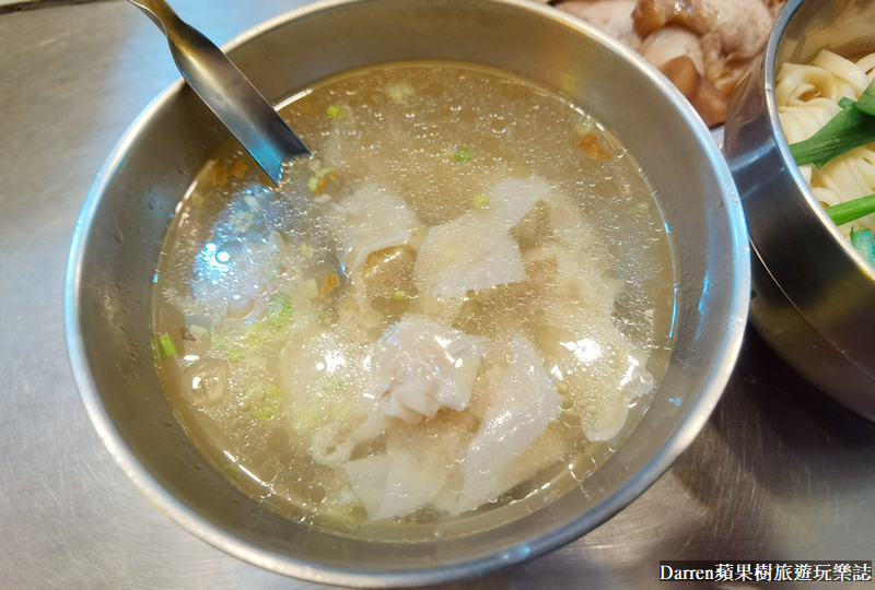 台北萬華美食|古早味通記陽春麵/華西街隱藏角落的老麵店(捷運龍山寺美食)