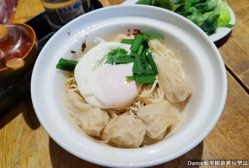 板橋美食|老曹餛飩特級餛飩專賣店/60多年黃石市場排隊美食(菜單價位)