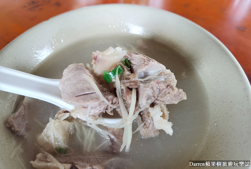 樹林美食|工業區烏醋麵/樹林乾麵銅板美食/南樹林站美食(菜單價位)