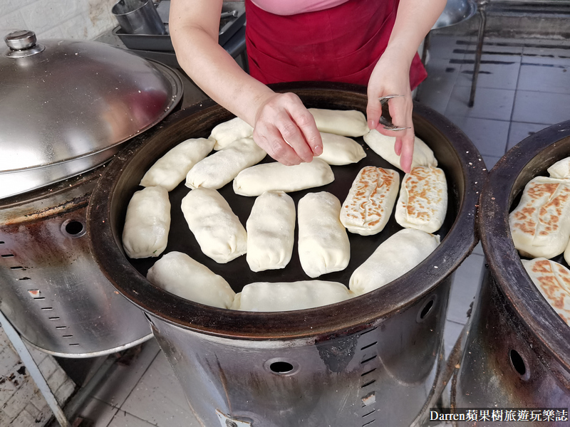 台北平價美食,周家豆腐捲,台北美食,信義區美食,台北銅板美食,台北排隊美食