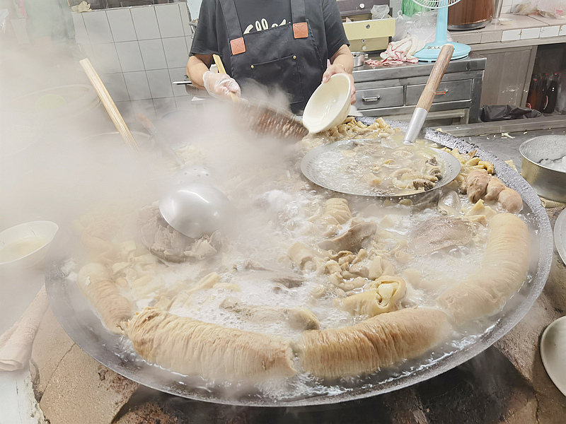 王家祖傳本產牛雜湯,嘉義早餐