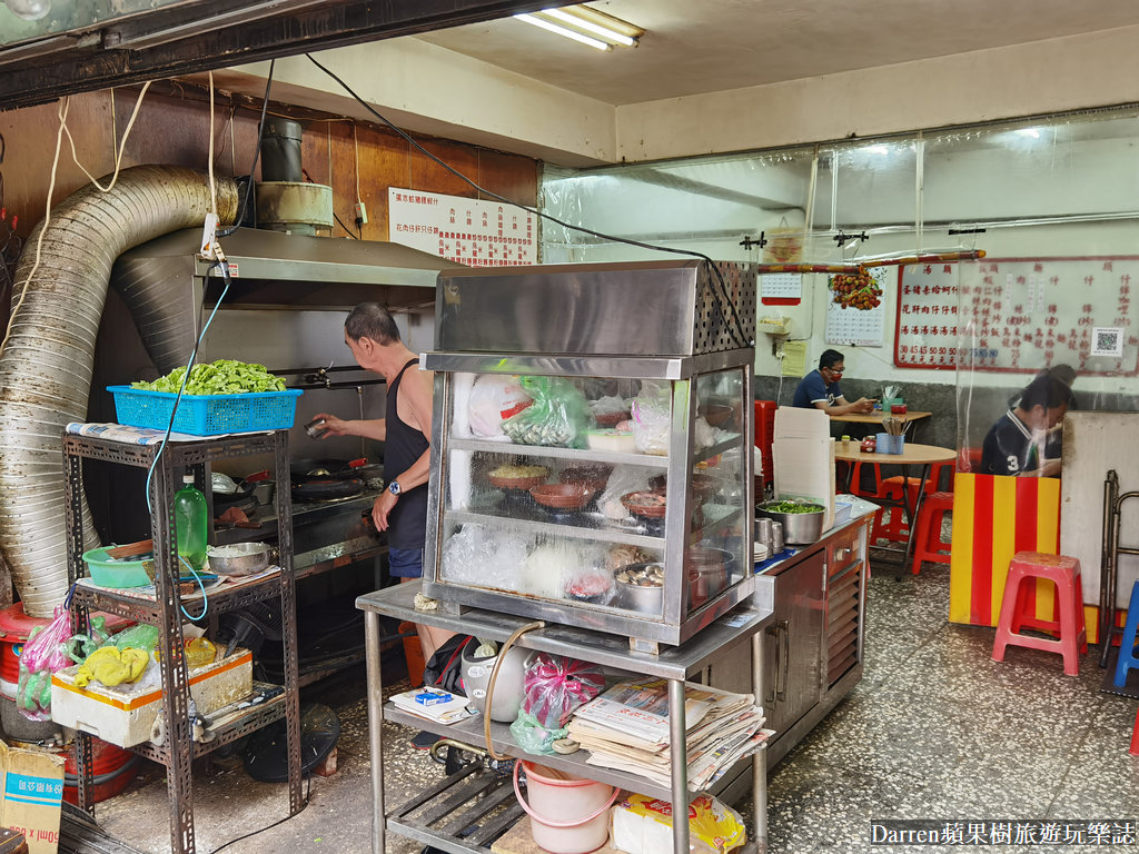 基隆慶安宮美食,基隆仁愛區,基隆小吃,基隆美食,基隆咖哩炒麵,基隆必吃,基隆慶安宮廟口咖哩炒麵