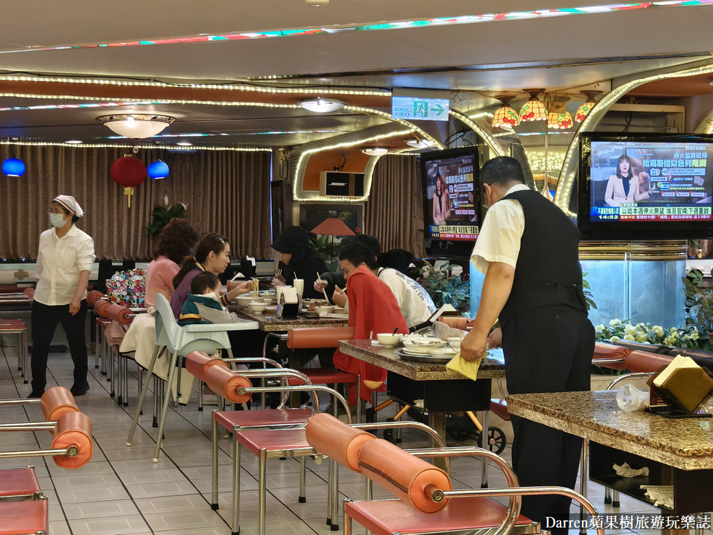 台北東一排骨總店,東一排骨菜單,東一排骨歷史,東一排骨魚排,西門町排骨飯老店,西門美食,西門町美食,西門町排骨飯推薦