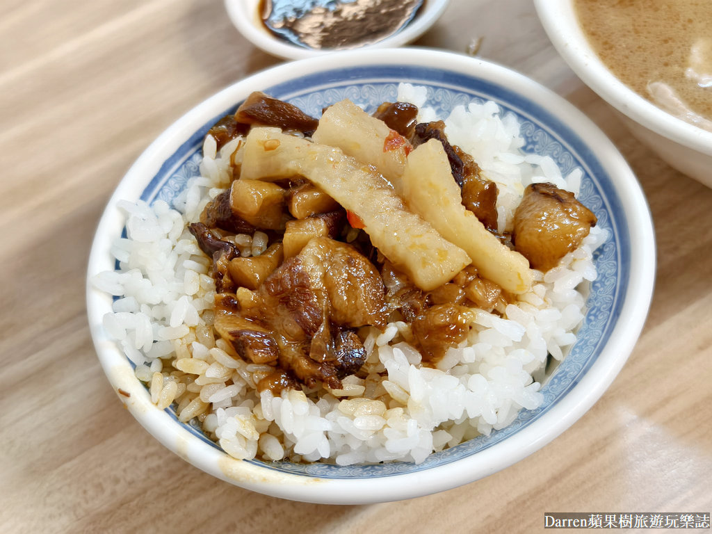 施家麻油腰花,施家麻油腰花菜單,施家麻油腰花營業時間,施家麻油腰花外送,施家麻油腰花停車,施家麻油 腰花 馬國畢,信義區美食,台北麻油雞推薦,永春美食,施家魯肉飯