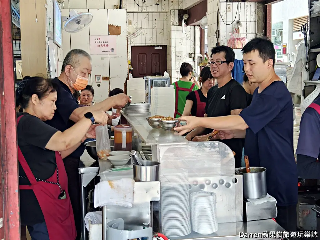 網站近期文章：金峰魯肉飯》吃不懂但生意很好的捷運中正紀念堂站美食